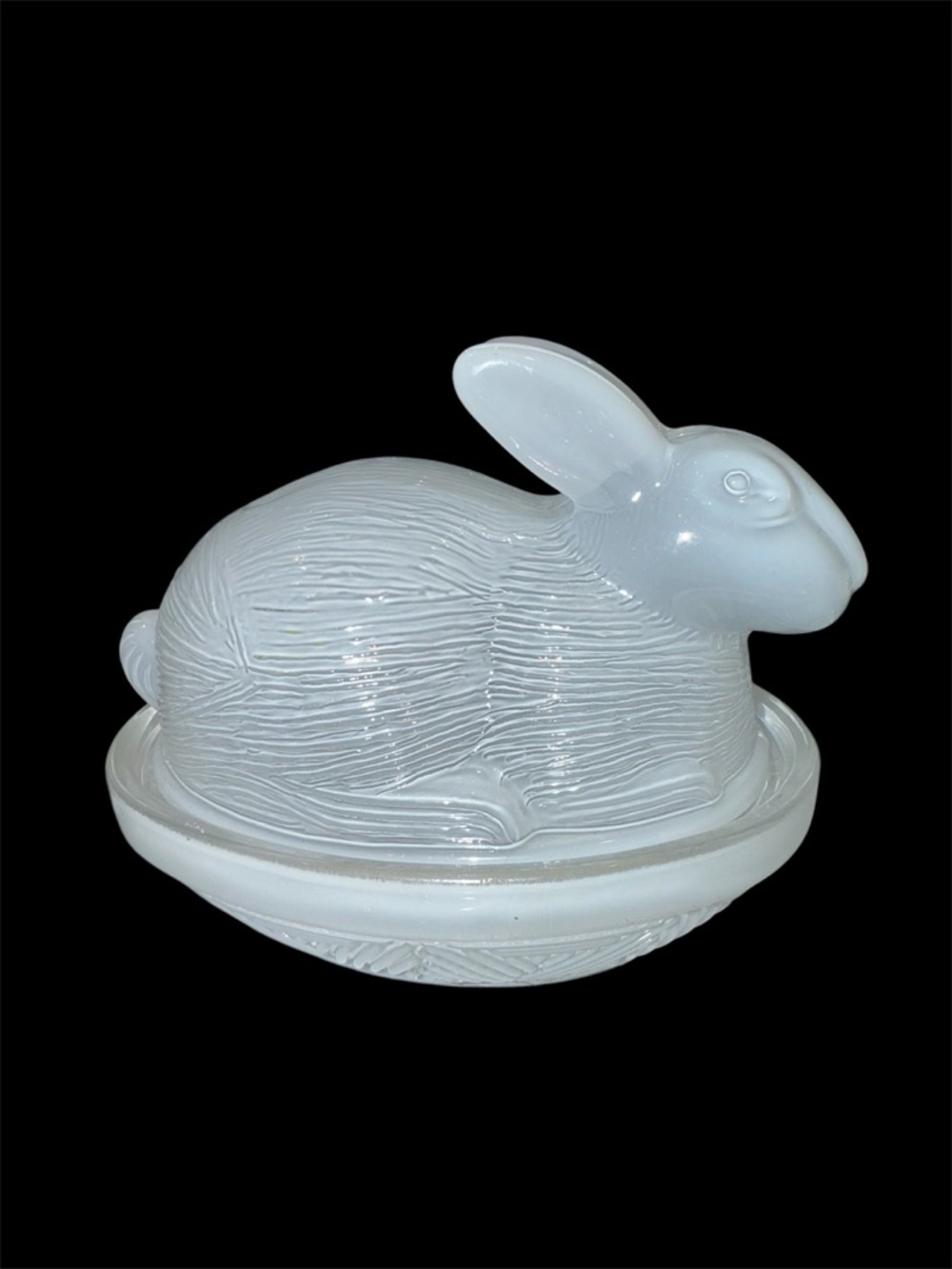 White‎ Glass Bunny Rabbit On Nest Dish